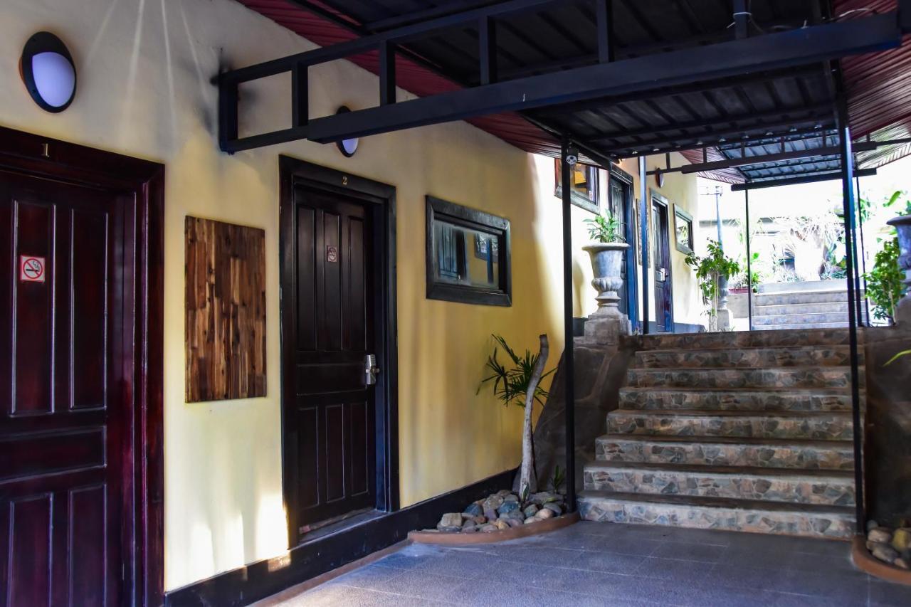 Albergue Mad Monkey Luang Prabang (Adults Only) Exterior foto